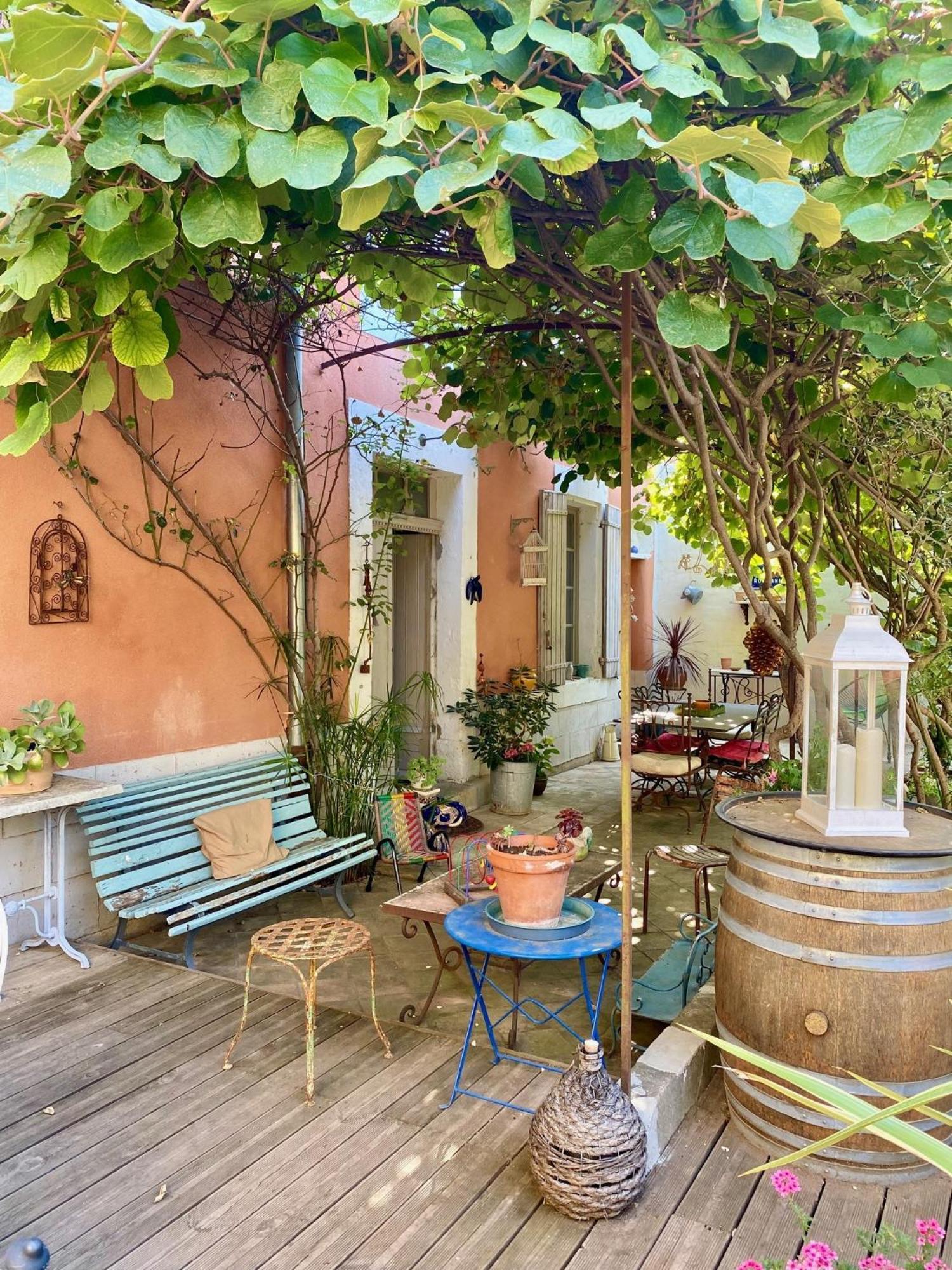 Chambre D Hote De Charme Ste Cecile Les Vignes Sainte-Cécile-les-Vignes Exteriér fotografie